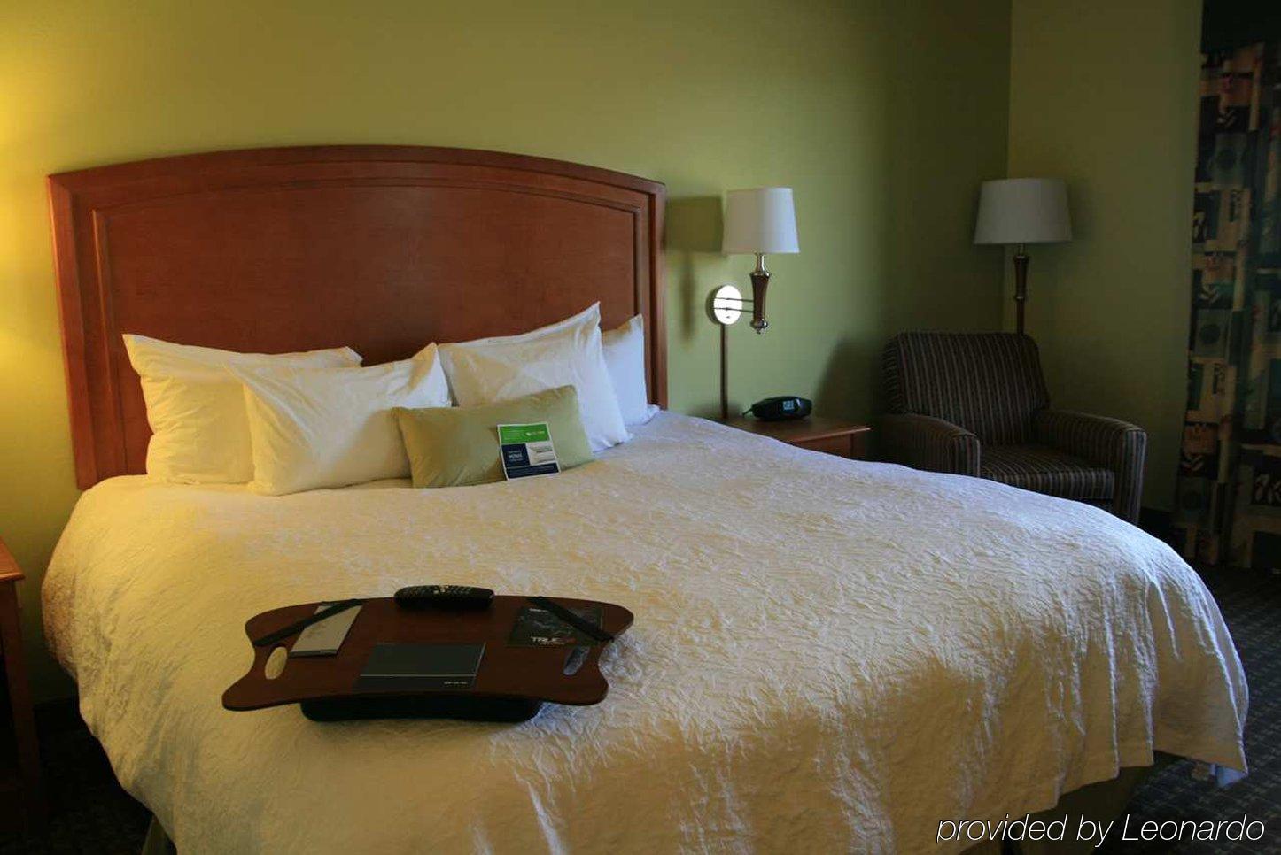 Hampton Inn Macomb Zimmer foto